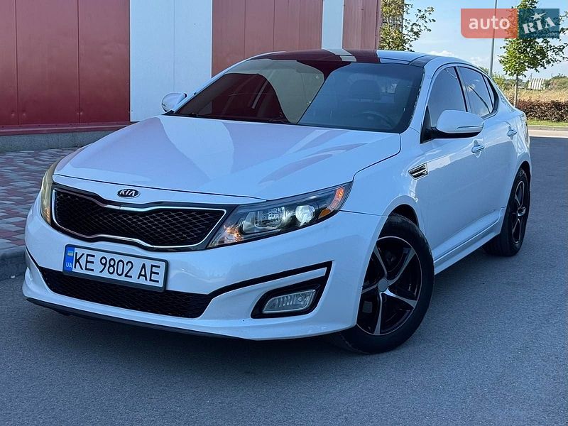 Седан Kia Optima 2015 в Дніпрі