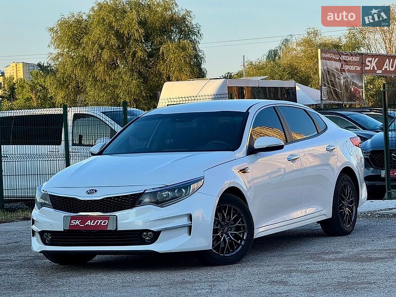 Седан Kia Optima 2017 в Києві