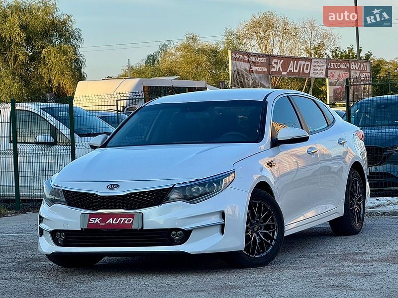 Седан Kia Optima 2017 в Києві