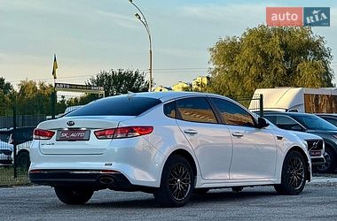 Седан Kia Optima 2017 в Києві