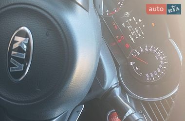 Седан Kia Optima 2014 в Киеве