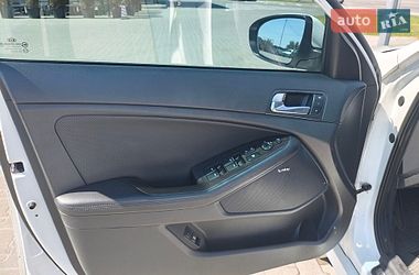 Седан Kia Optima 2014 в Киеве