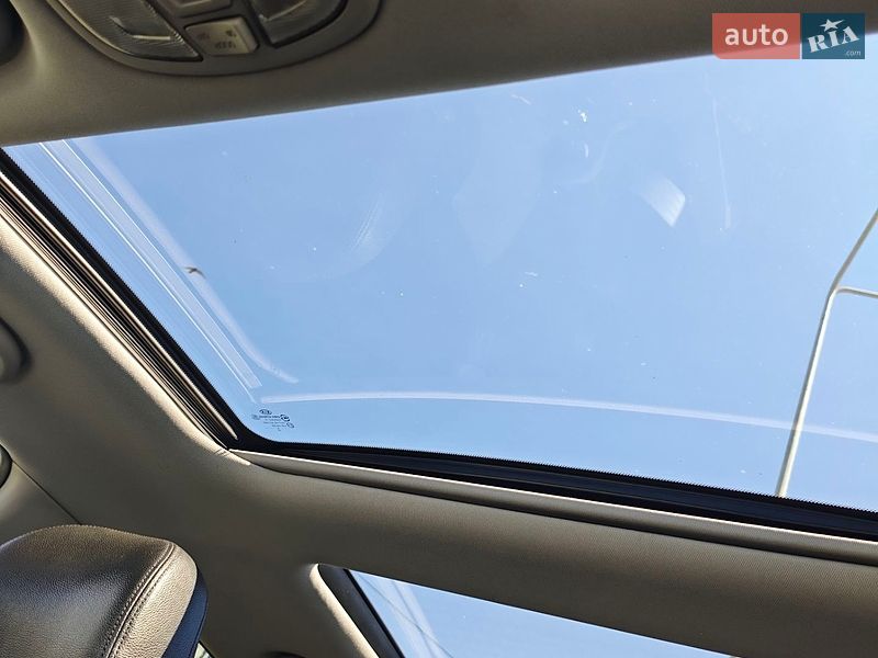 Седан Kia Optima 2014 в Киеве