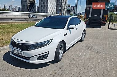 Седан Kia Optima 2014 в Киеве