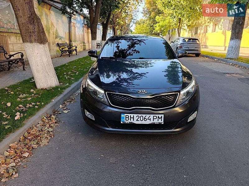 Седан Kia Optima 2014 в Білгороді-Дністровському