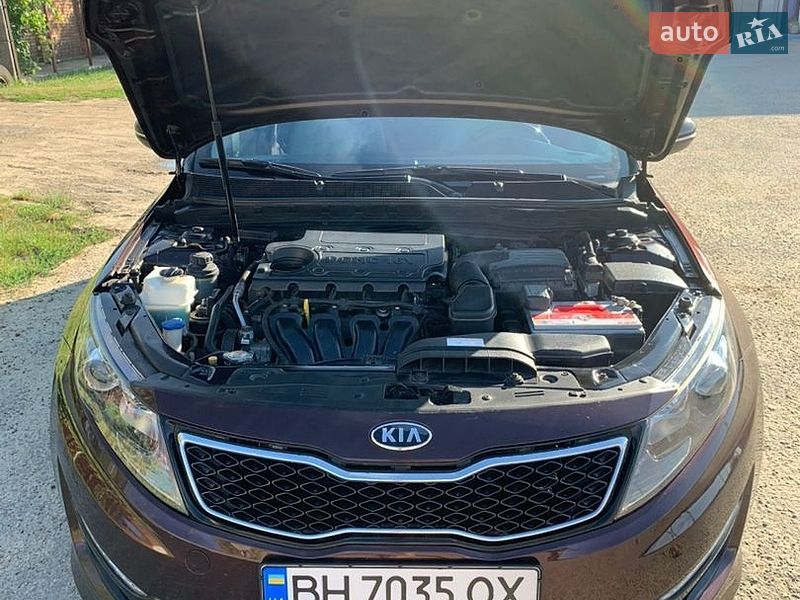 Седан Kia Optima 2011 в Одесі