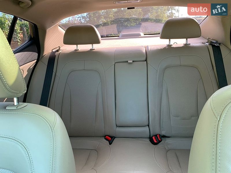 Седан Kia Optima 2011 в Одесі