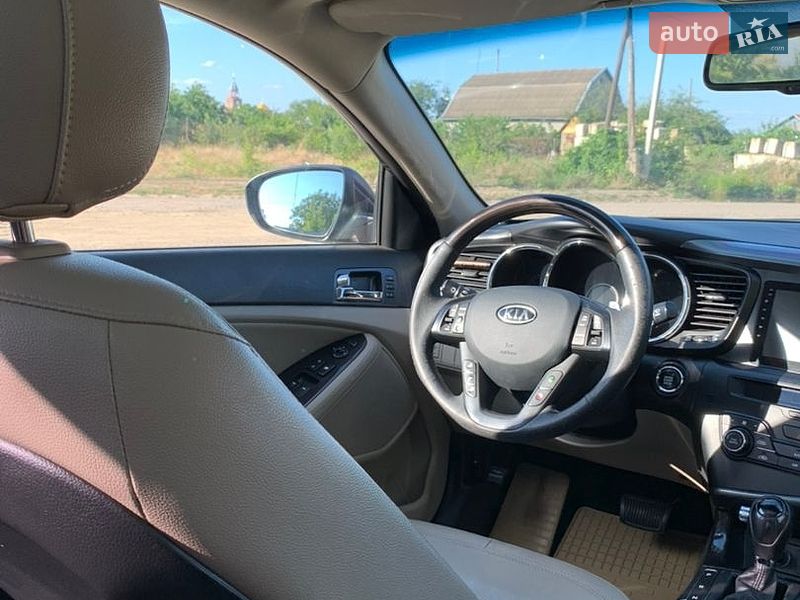 Седан Kia Optima 2011 в Одесі