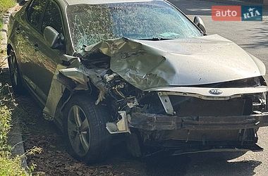 Седан Kia Optima 2015 в Києві