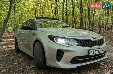 Седан Kia Optima 2016 в Івано-Франківську