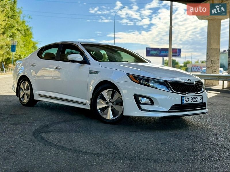 Седан Kia Optima 2015 в Одессе