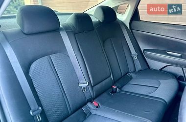 Седан Kia Optima 2016 в Святопетрівське