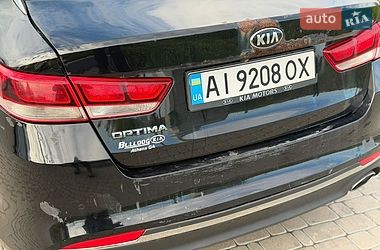 Седан Kia Optima 2018 в Гребінках