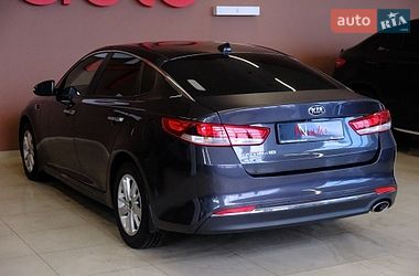Седан Kia Optima 2017 в Одессе