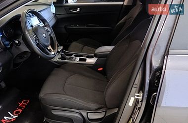 Седан Kia Optima 2017 в Одессе