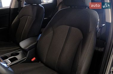 Седан Kia Optima 2017 в Одессе