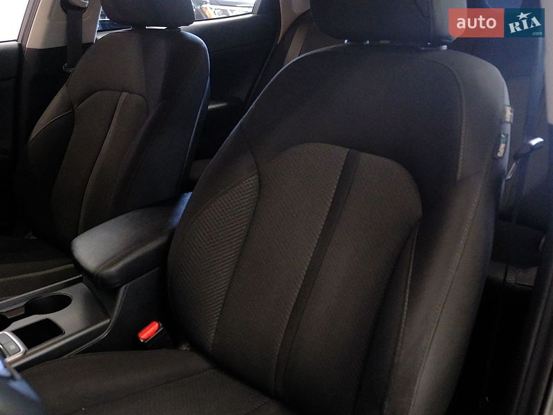 Седан Kia Optima 2017 в Одессе