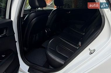 Седан Kia Optima 2016 в Одессе