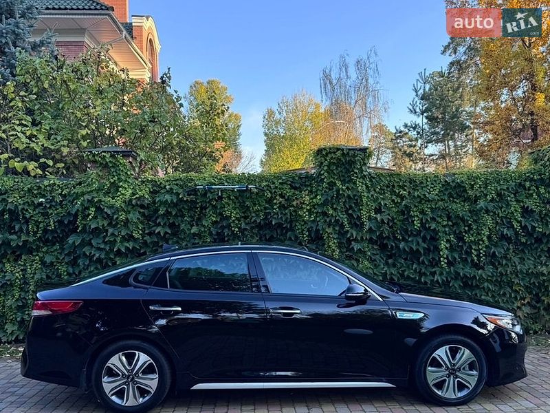 Седан Kia Optima 2018 в Києві