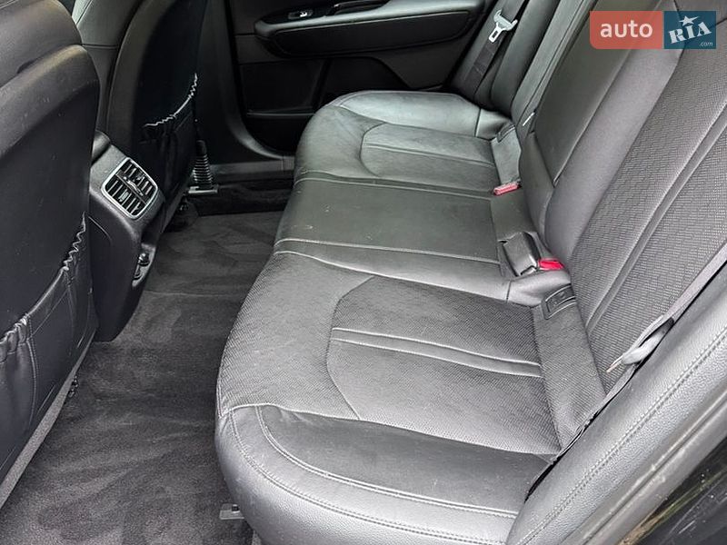 Седан Kia Optima 2018 в Києві