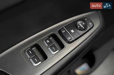Седан Kia Optima 2016 в Рівному фото 18 Седан Kia Optima 2016 в Рівному