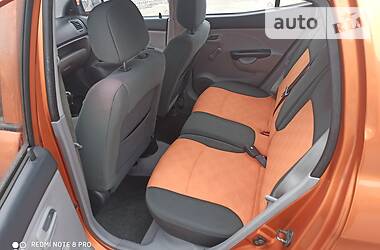 Хэтчбек Kia Picanto 2008 в Луцке