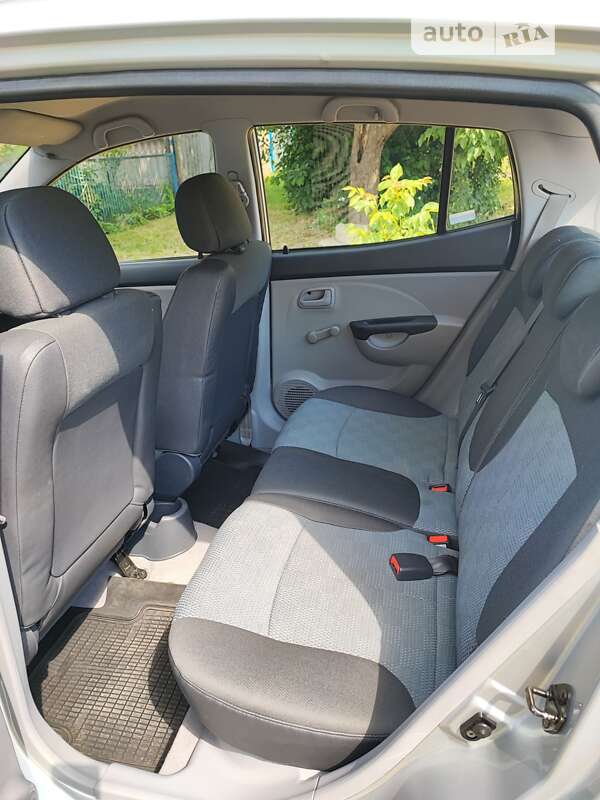 Хэтчбек Kia Picanto 2006 в Глухове фото 4 Хэтчбек Kia Picanto 2006 в Глухове