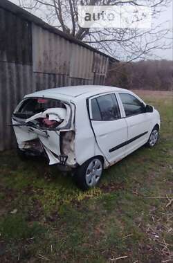 Хэтчбек Kia Picanto 2006 в Дубно