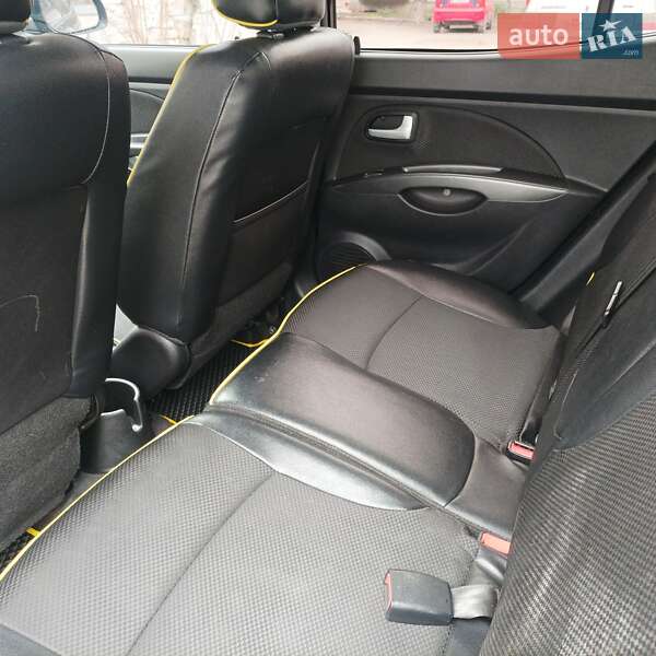 Хэтчбек Kia Picanto 2011 в Каменец-Подольском фото 12 Хэтчбек Kia Picanto 2011 в Каменец-Подольском