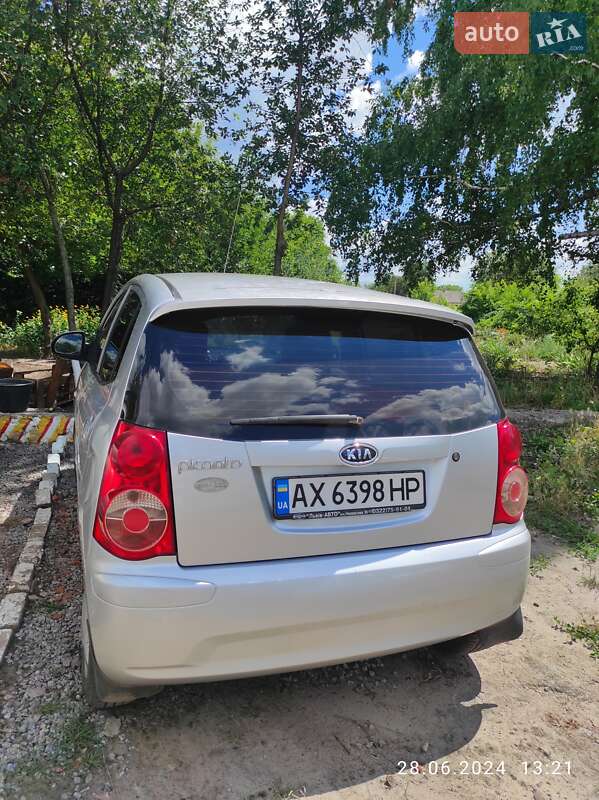 Хэтчбек Kia Picanto 2008 в Краснограде фото 2 Хэтчбек Kia Picanto 2008 в Краснограде