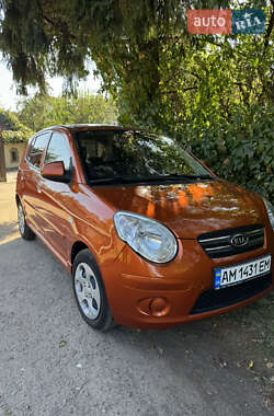 Хэтчбек Kia Picanto 2008 в 