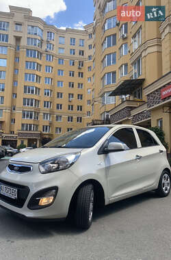 Хетчбек Kia Picanto 2012 в Києві