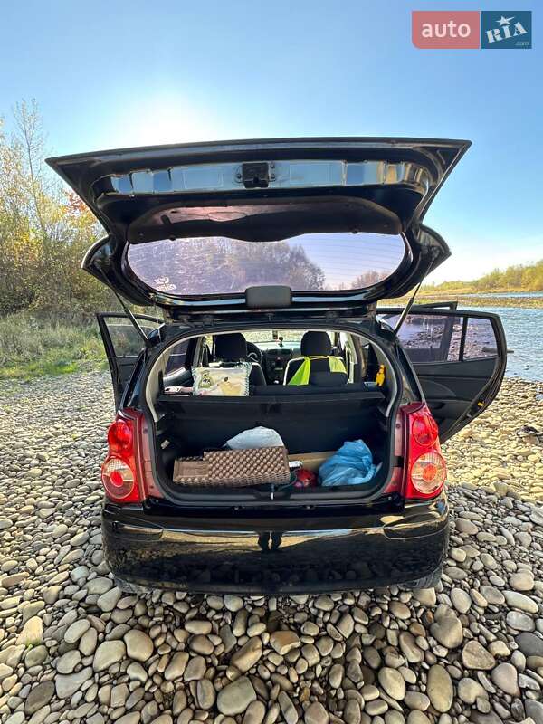 Хэтчбек Kia Picanto 2010 в Калуше