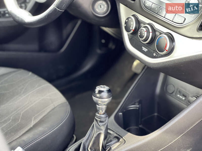 Хэтчбек Kia Picanto 2012 в Львове