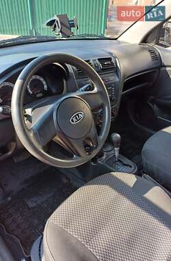Хэтчбек Kia Picanto 2010 в 