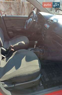 Хэтчбек Kia Picanto 2010 в 