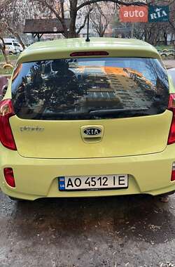 Хэтчбек Kia Picanto 2012 в 