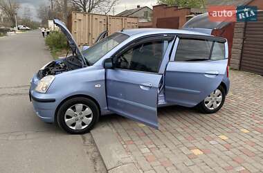 Хэтчбек Kia Picanto 2004 в 
