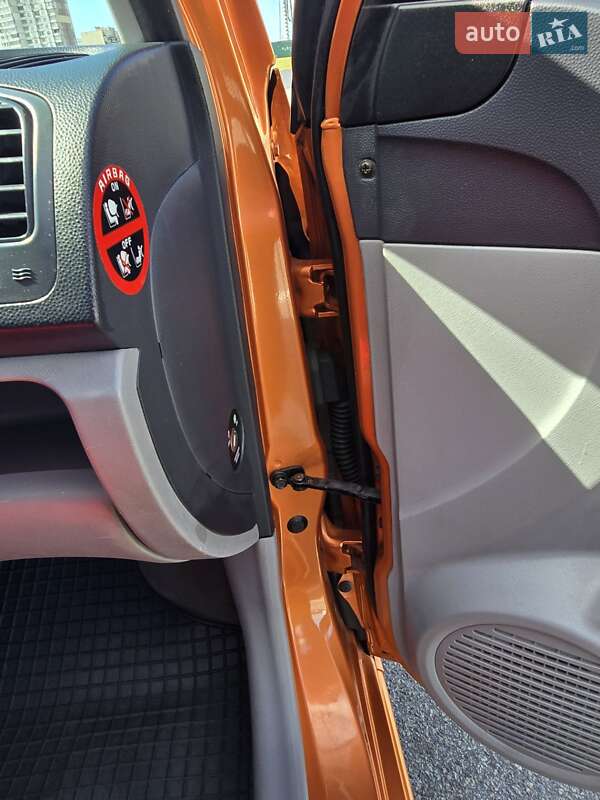 Хэтчбек Kia Picanto 2006 в Киеве