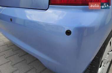 Хэтчбек Kia Picanto 2007 в 