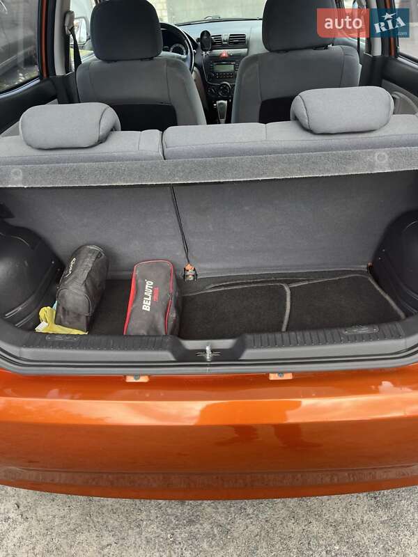 Хэтчбек Kia Picanto 2008 в Звягеле фото 14 Хэтчбек Kia Picanto 2008 в Звягеле