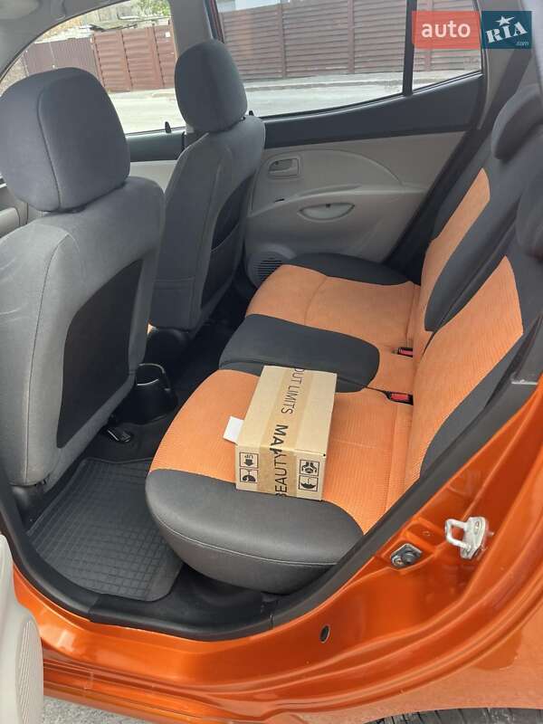 Хэтчбек Kia Picanto 2008 в Звягеле фото 21 Хэтчбек Kia Picanto 2008 в Звягеле