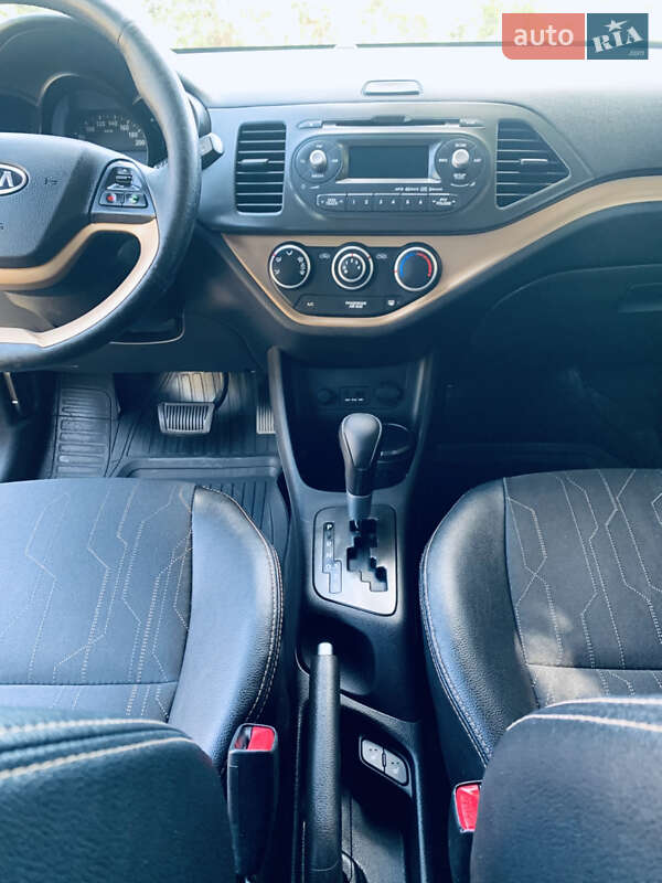 Хэтчбек Kia Picanto 2011 в Кривом Роге