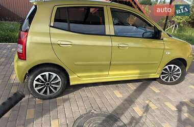 Хэтчбек Kia Picanto 2007 в 