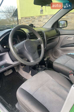 Хэтчбек Kia Picanto 2007 в 