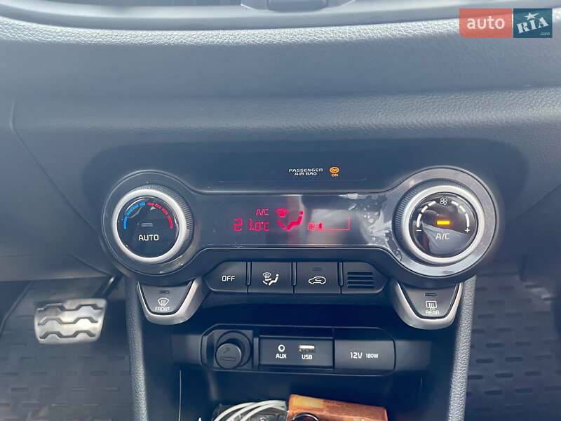 Хэтчбек Kia Picanto 2020 в Киеве фото 25 Хэтчбек Kia Picanto 2020 в Киеве