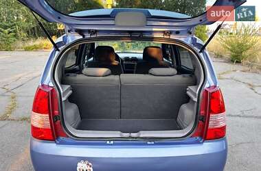 Хэтчбек Kia Picanto 2006 в 