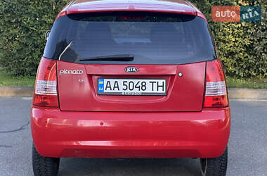 Хэтчбек Kia Picanto 2006 в 