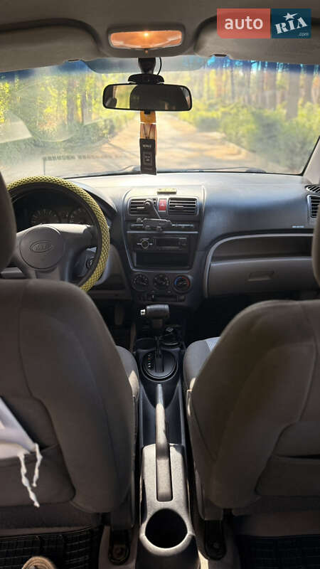 Хэтчбек Kia Picanto 2007 в Новомосковске