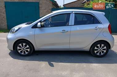 Хэтчбек Kia Picanto 2015 в 
